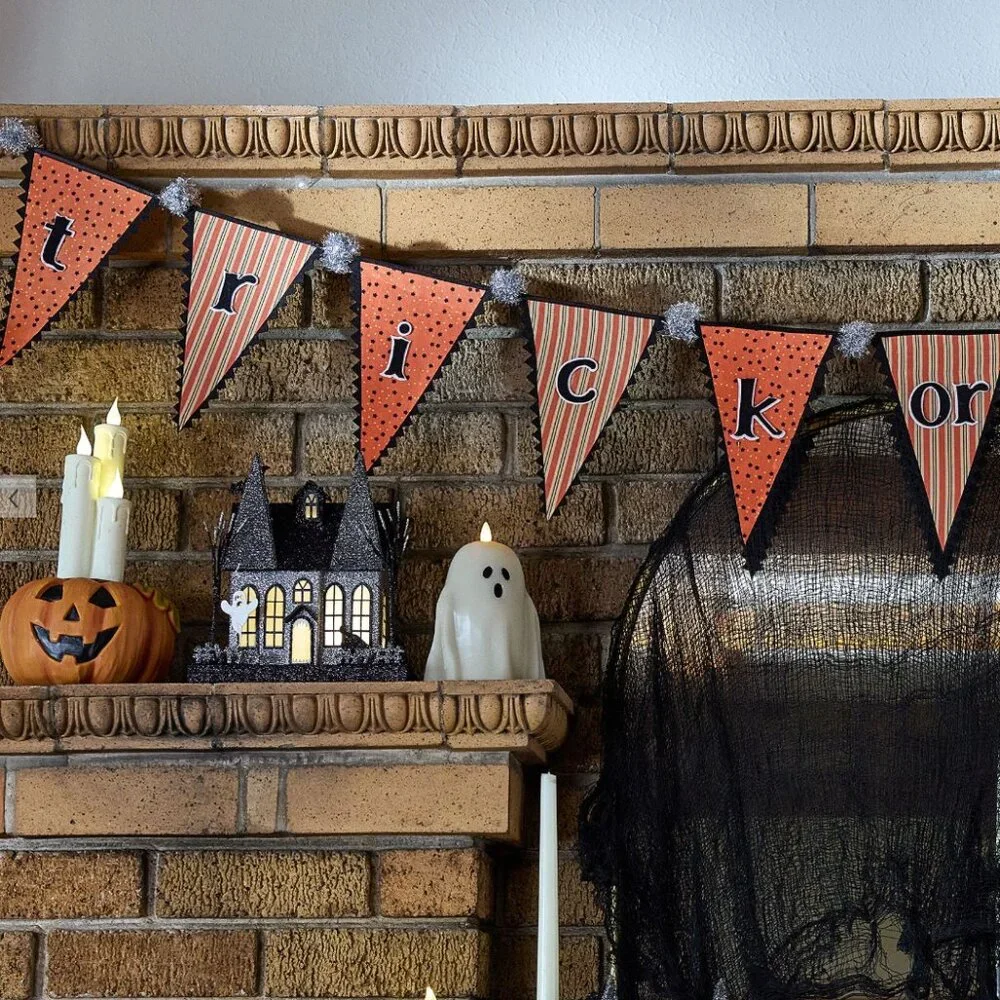 Pottery Barn Trick-or-Treat Pennant Garland